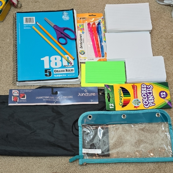 Back To School Supplies Set - Various Items - Picture 1 of 9